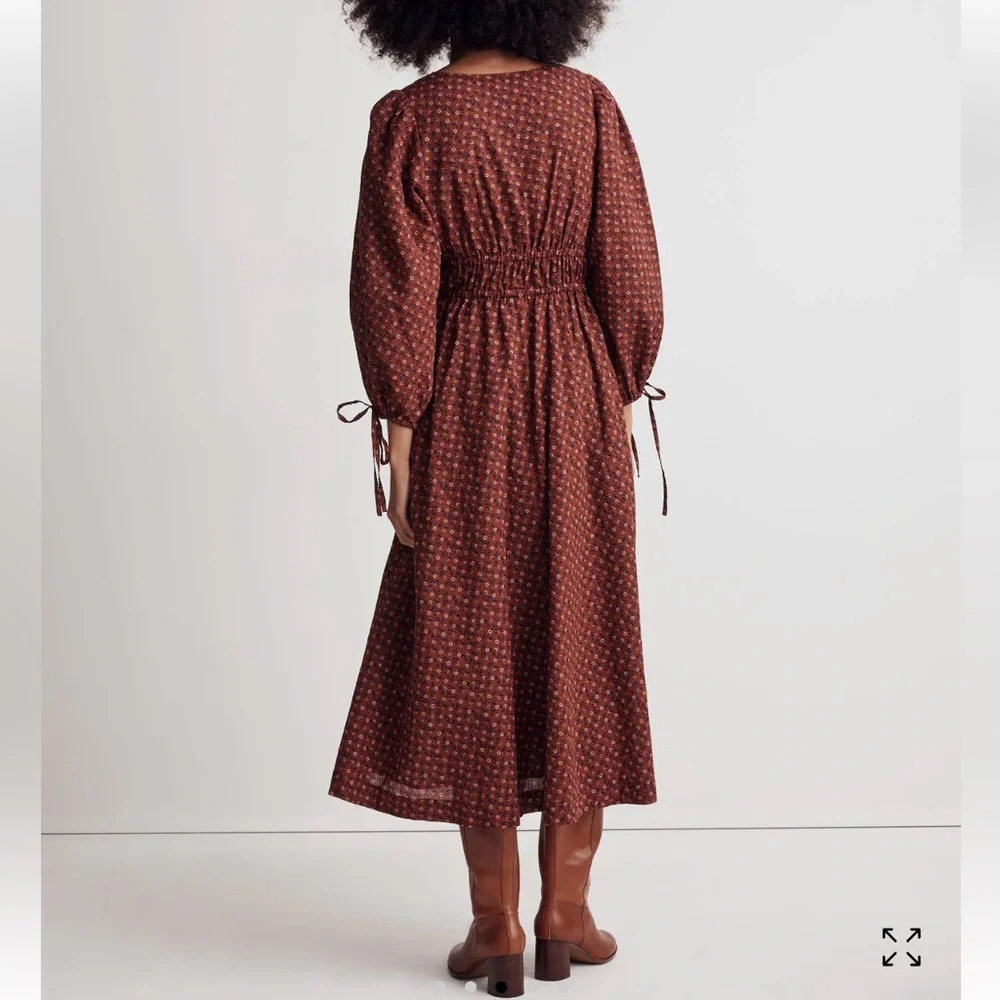 Madewell Sophia Tie-Front Midi Dress in Teaberry Floral - Picture 2 of 10